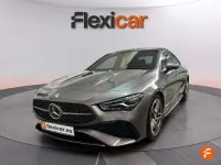 Usado Mercedes CLA200 163 CV (119 kW) 2024 Gris Coupe