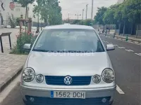 Usado VW Polo Highline 75 CV (55 kW) 2005 Gris / plata Utilitario