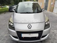 Usado Renault Scénic III Dynamique 130 CV (95 kW) 2011 Gris / plata Monovolumen