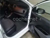 Usado Hyundai i10 Style 87 CV (63 kW) 2015 Blanco Utilitario