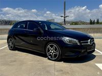 Käytetty Mercedes A200 Urban 156 HP (114 kW) 2013 Musta Sedan