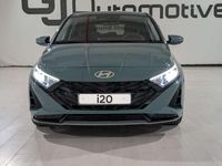 Usado Hyundai i20 101 CV (74 kW) 2025 Verde Utilitario