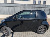 Usado Toyota iQ 68 CV (50 kW) 2009 Negro Utilitario