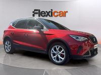 Usado Seat Arona FR 150 HP (110 kW) 2023 Vermelho SUV