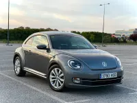 Begagnad VW Beetle Design 105 HK (77 kW) 2013 Grå Halvkombi