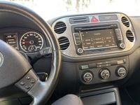 Usado VW Tiguan 140 HP (102 kW) 2010 Branco SUV