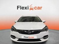 Usado Opel Astra 105 CV (77 kW) 2020 Blanco Familiar