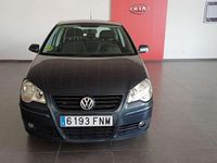 Usado VW Polo Highline 79 CV (58 kW) 2007 Gris Utilitario