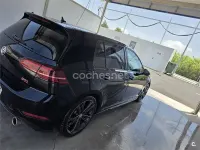 Usado VW Golf VII GTI 245 CV (180 kW) 2019 Negro Berlina