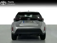 Usado Toyota Yaris Cross Active 116 CV (85 kW) 2022 Gris SUV