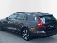 Usado Volvo V60 Core 197 CV (144 kW) 2025 Gris / plata Familiar