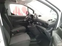 Usado Citroën Berlingo 102 CV (75 kW) 2022 Blanco Monovolumen