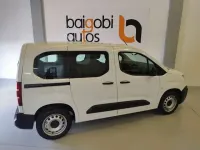 Usado Citroën Berlingo Live 102 CV (75 kW) 2021 Blanco Monovolumen