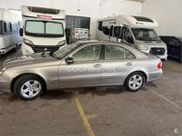 Usado Mercedes E200 Elegance 163 CV (119 kW) 2004 Gris / plata Berlina