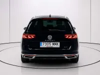 Usado VW Passat Alltrack 200 CV (147 kW) 2023 Negro Familiar