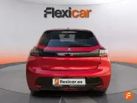 Usado Peugeot 208 Active 100 CV (73 kW) 2023 Rojo Utilitario