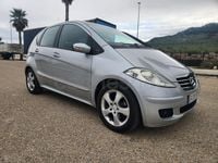 Usado Mercedes A180 Avantgarde 109 CV (80 kW) 2007 Gris / plata Monovolumen