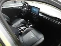Usado Ford Focus Active 125 CV (91 kW) 2024 Gris Utilitario