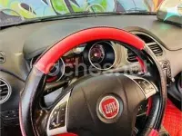 Usado Fiat Punto Evo Dynamic 95 CV (69 kW) 2011 Granate Utilitario