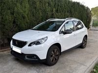 Usado Peugeot 2008 Signature Sky 82 CV (60 kW) 2018 Blanco SUV