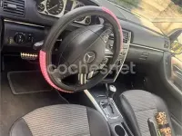 Usado Mercedes B170 116 CV (85 kW) 2005 Negro Monovolumen