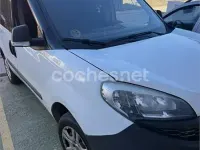 Usado Fiat Doblò Dynamic 90 HP (66 kW) 2016 Branco Monovolume