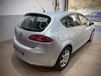 Usado Seat Leon Stylance 105 CV (77 kW) 2006 Gris / plata Utilitario