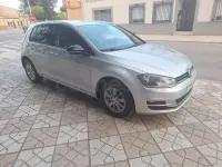 Usado VW Golf VII Business 105 CV (77 kW) 2015 Gris / plata Berlina