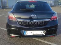 Usado Opel Astra GTC Sport 120 CV (88 kW) 2007 Negro Berlina