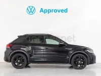 Usado VW T-Roc R-line 115 CV (84 kW) 2025 Negro SUV
