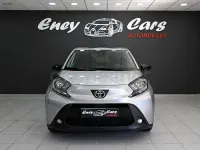 Usado Toyota Aygo X 72 CV (52 kW) 2024 Gris / plata SUV