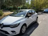 Usado Renault Clio IV Business 90 CV (66 kW) 2019 Blanco Berlina