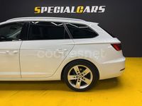 Usado Seat Leon FR 150 CV (110 kW) 2019 Blanco Familiar