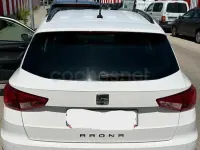 Usado Seat Arona Style 115 CV (84 kW) 2019 Blanco SUV