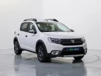 Usado Dacia Sandero Stepway Ambiance 90 CV (66 kW) 2017 Blanco Berlina