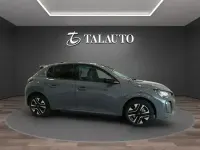 Nuevo Peugeot 208 Allure 110 CV (80 kW) 2025 Gris Utilitario