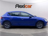 Usado Seat Leon Style 115 HP (84 kW) 2019 Azul Sedan
