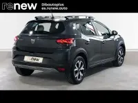 Usado Dacia Sandero Comfort 91 CV (66 kW) 2022 Gris Berlina