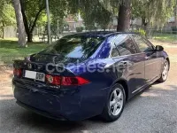 Usado Honda Accord Executive 140 CV (102 kW) 2005 Azul Berlina