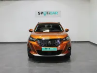 Usado Peugeot 2008 Active 100 CV (73 kW) 2021 Naranja SUV