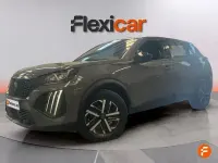 Usado Peugeot 2008 Active 100 CV (73 kW) 2023 Gris SUV