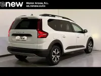 Usado Dacia Jogger Expression 110 CV (80 kW) 2022 Blanco Monovolumen