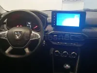 Usado Dacia Jogger Extreme 100 CV (73 kW) 2023 Naranja Monovolumen