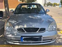 Usado Chevrolet Nubira SX 106 CV (77 kW) 2003 Gris / plata Berlina