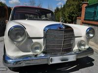 Usado Mercedes 200 54 CV (39 kW) 1972 Blanco Berlina