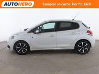 Usado Peugeot 208 102 CV (75 kW) 2019 Blanco Utilitario