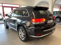 Usado Jeep Grand Cherokee Summit 250 CV (183 kW) 2015 Negro SUV