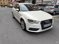 Usado Audi A3 105 CV (77 kW) 2013 Blanco Berlina