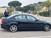 Usado BMW 318 129 CV (94 kW) 2008 Negro Berlina