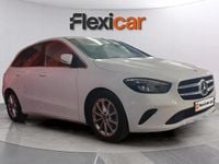 Usado Mercedes B180 137 CV (100 kW) 2021 Blanco Utilitario